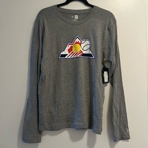 Colorado Rockies Long Sleeved Shirt NWT